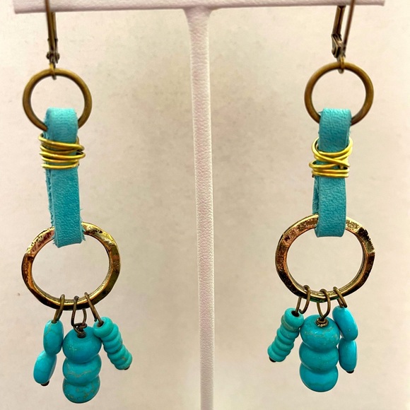 HAND CRAFTED HOOP EARRINGS Leather Stone Brass Turquoise Howlite - Picture 1 of 11